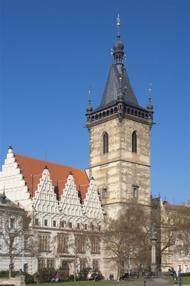 Rathaus am Karlsplatz